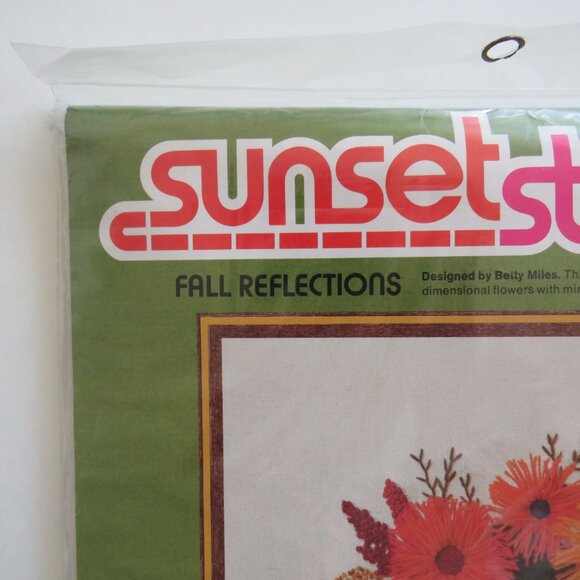 Fall Reflections Vintage 1976 Sunset Stitchery 100% Wool Yarn Embroidery Kit - Picture 2 of 10